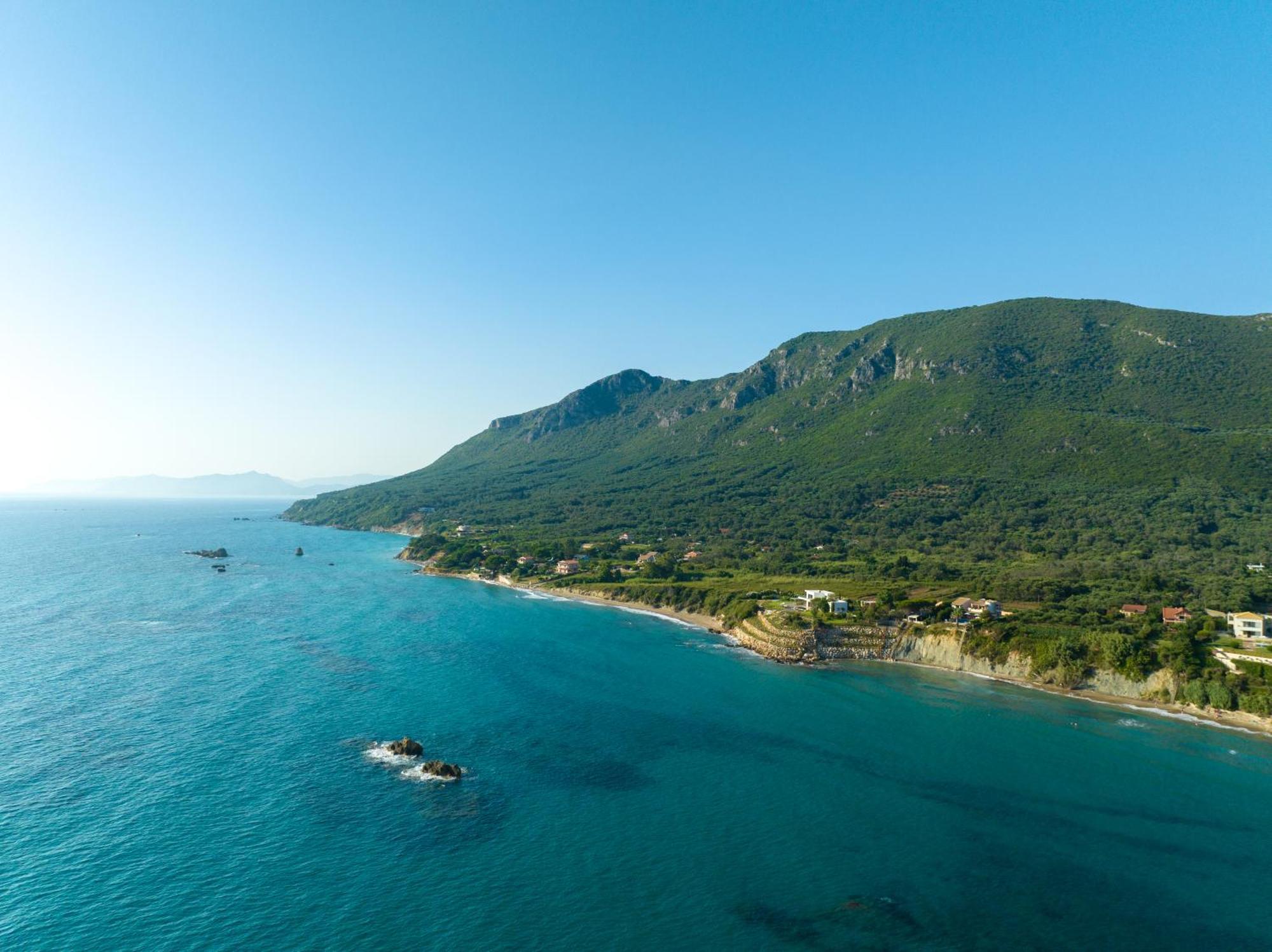 Villa Angela Agios Matthaios  Ngoại thất bức ảnh