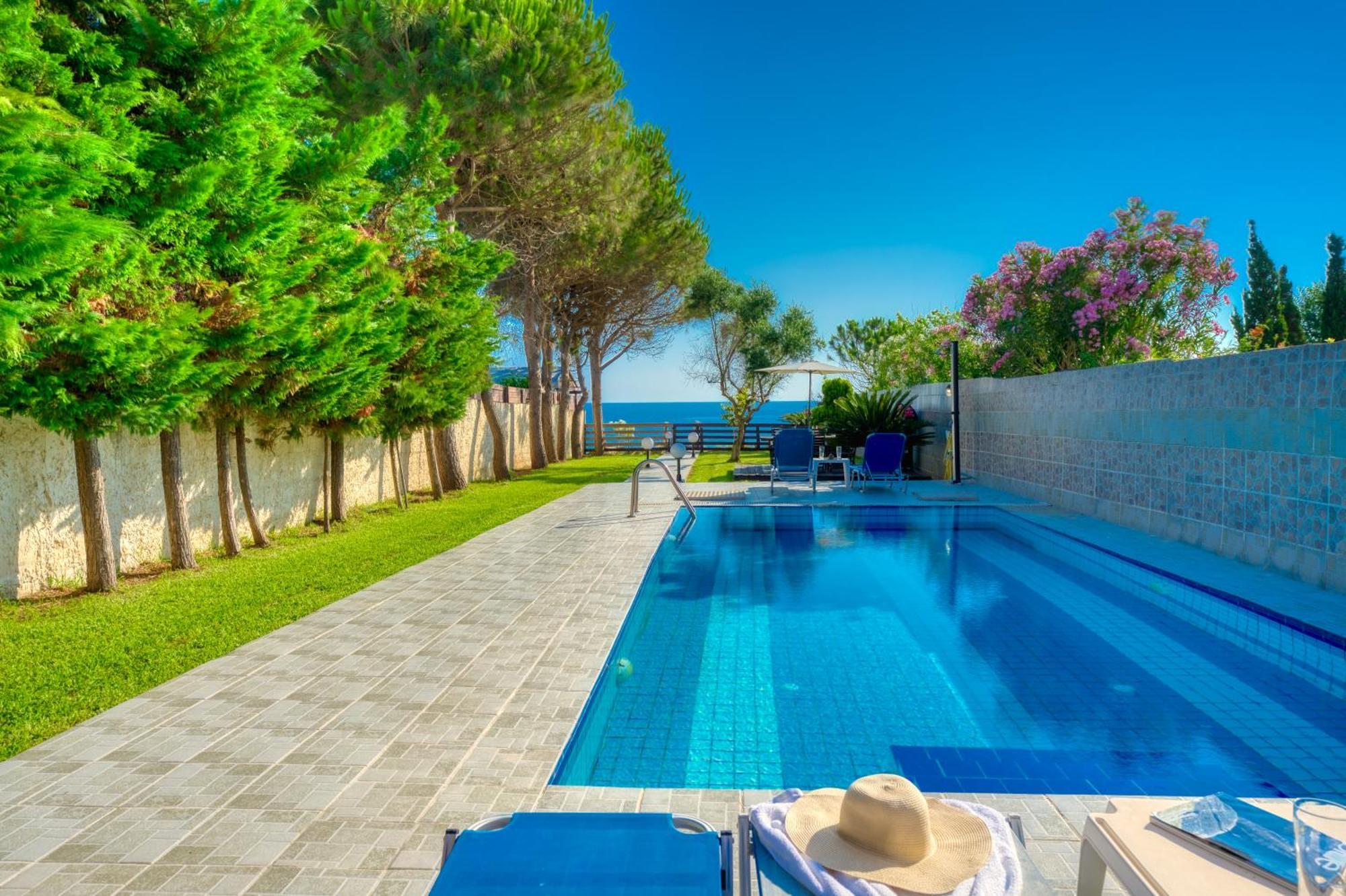Villa Angela Agios Matthaios  Ngoại thất bức ảnh
