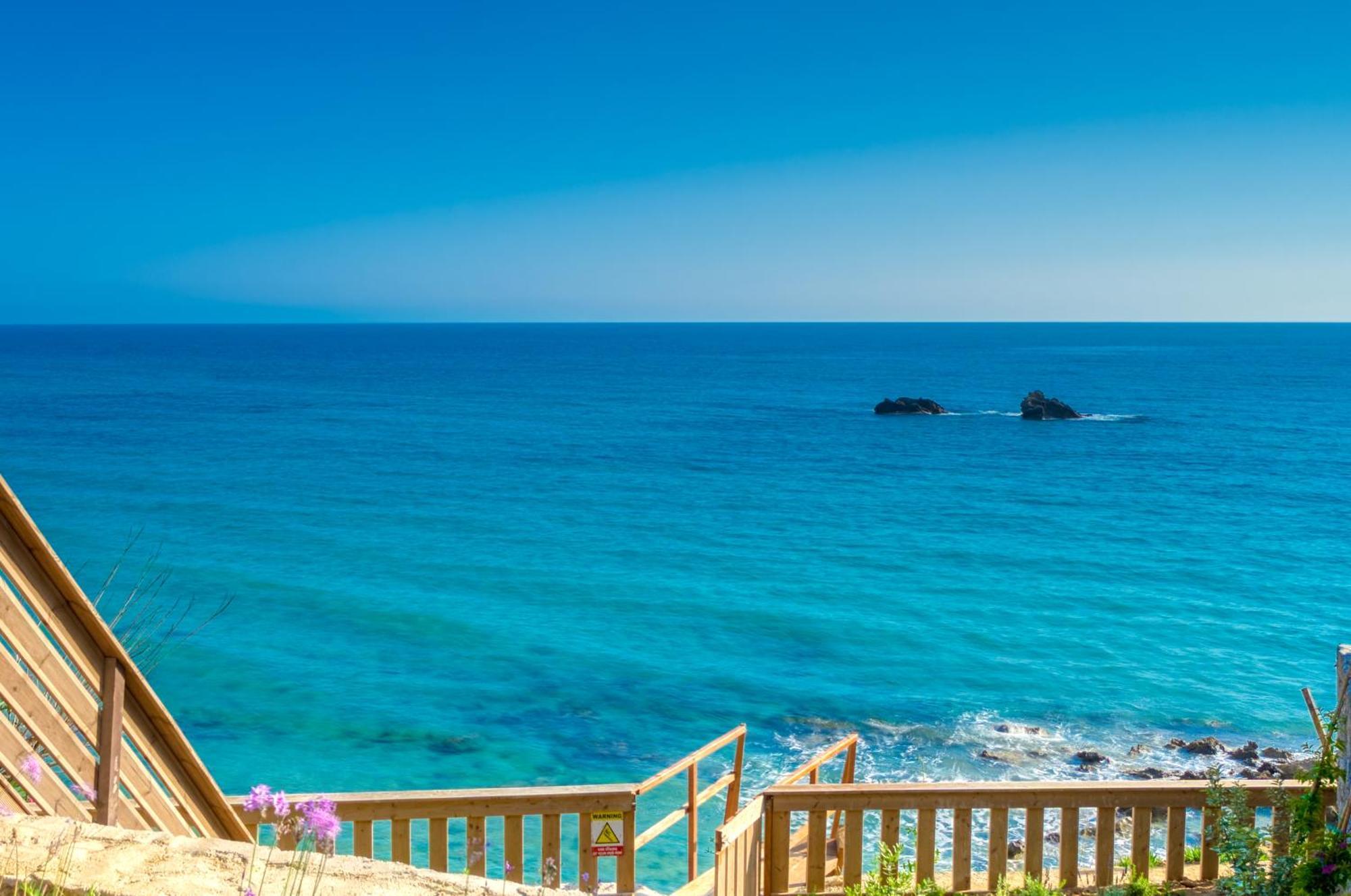 Villa Angela Agios Matthaios  Ngoại thất bức ảnh